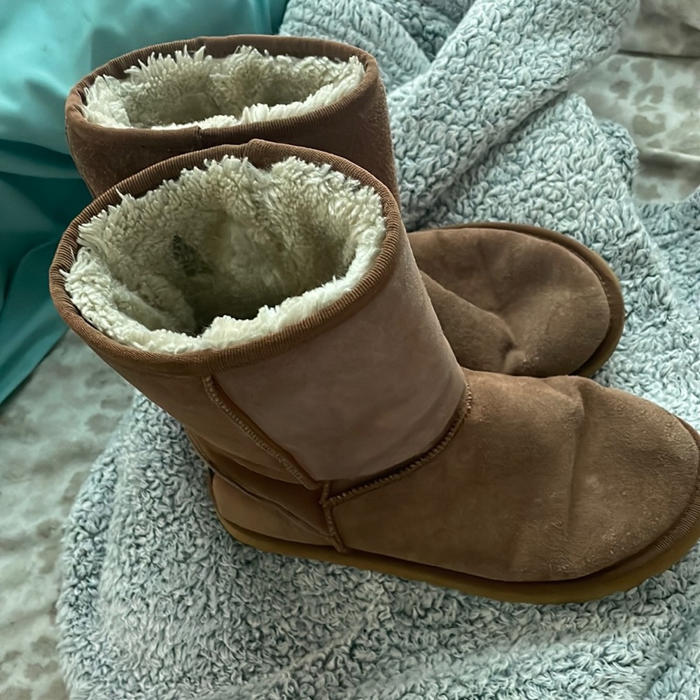 Womens Tall Ugg boots Size 8